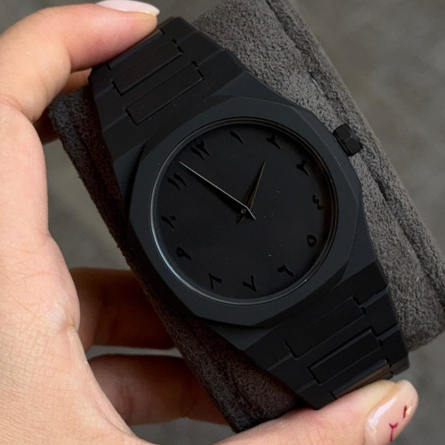 Black Aura Couple Watch
